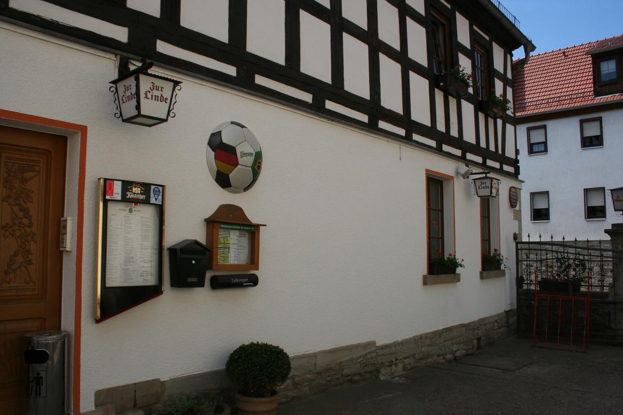 Gasthaus & Hotel Zur Linde Hermsdorf  Extérieur photo