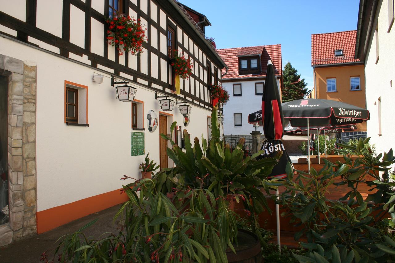 Gasthaus & Hotel Zur Linde Hermsdorf  Extérieur photo